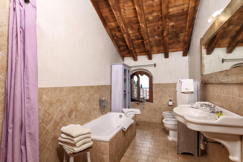 Premignaga Natural Home Gardone Riviera Exterior foto